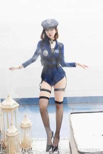 演员郑宇